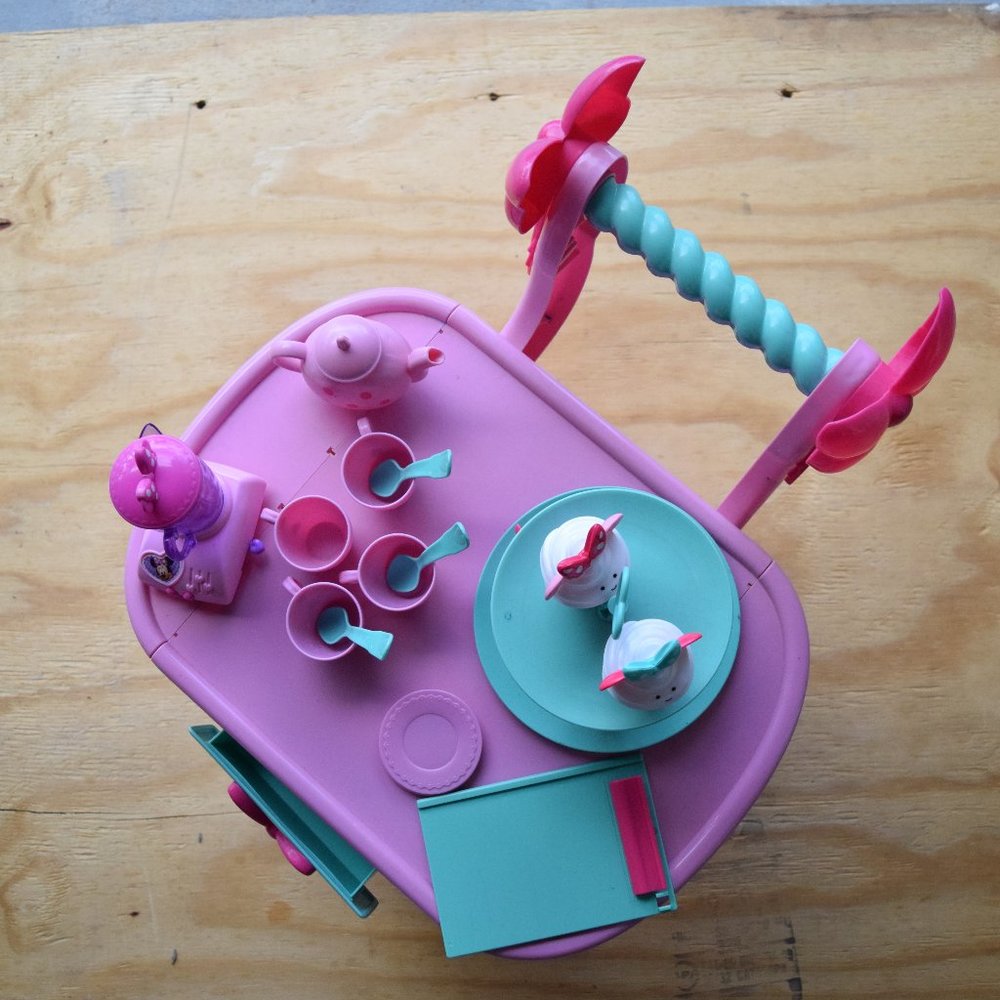 Disney Minnie Mouse Treat Cart Play Set